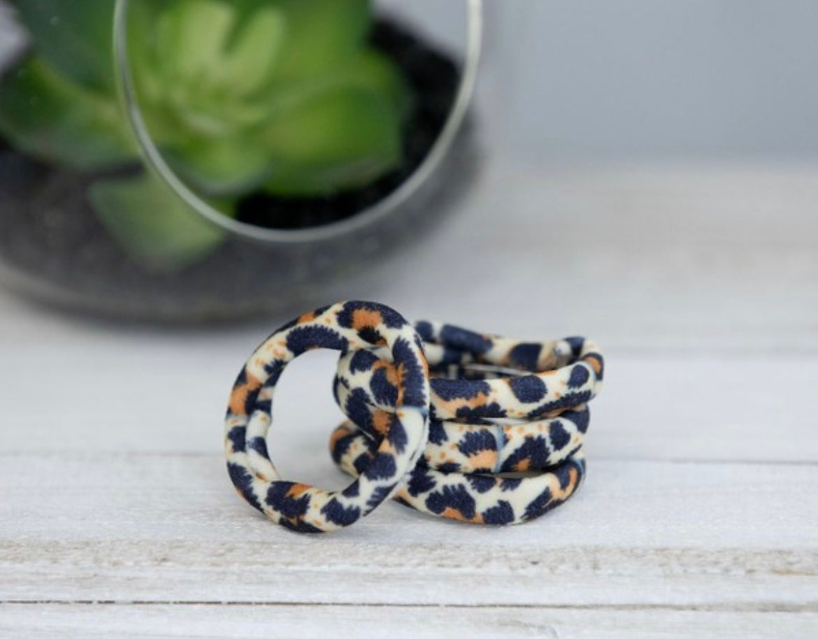 Leopard hair ties